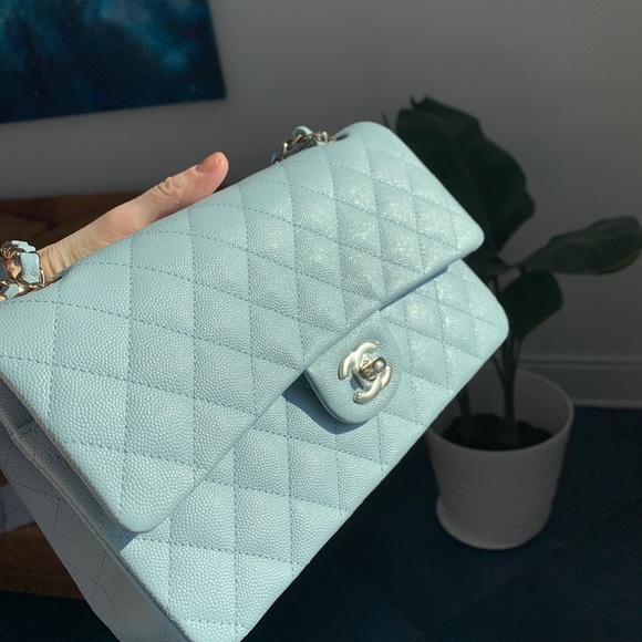 22P CHANEL Medium Classic Double Flap Bag Light Blue Caviar LGHW NWT - Picture 14 of 17